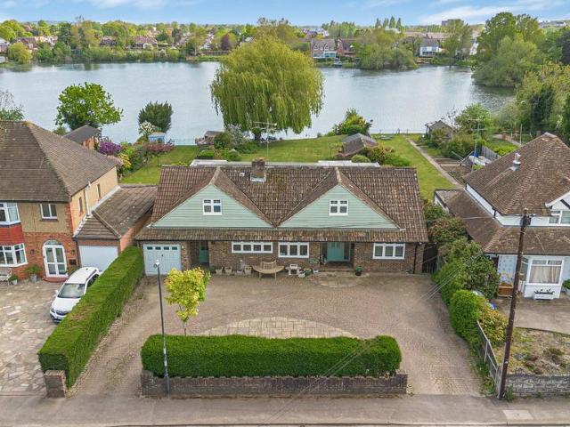 House for sale in Maidenhead