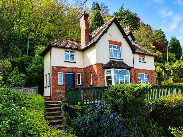 House for sale in Hawkcombe, Porlock