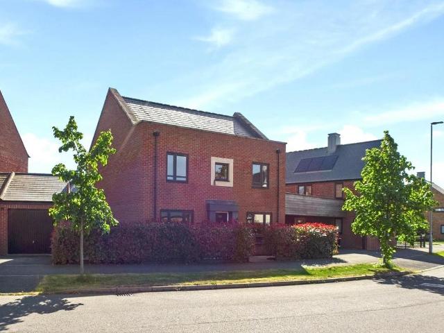 House for sale in Pamington, Gloucestershire