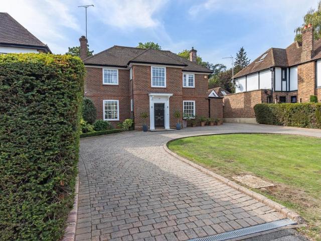 House for sale in London Borough of Barnet, Greater London
