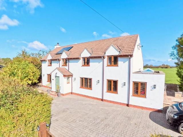 House for sale in West Hewish, Hewish