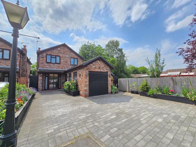 House for sale in Trafford Park, Greater Manchester