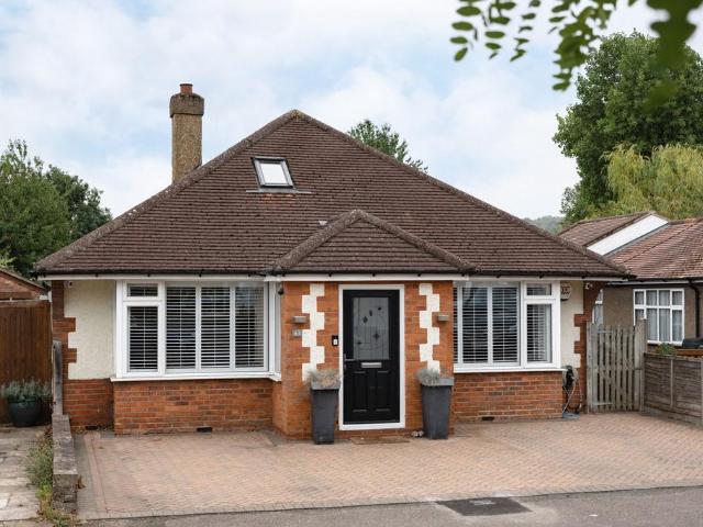 House for sale in Pouchen End, Hertfordshire