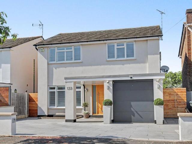 House for sale in North Shoebury, Alton Barnes