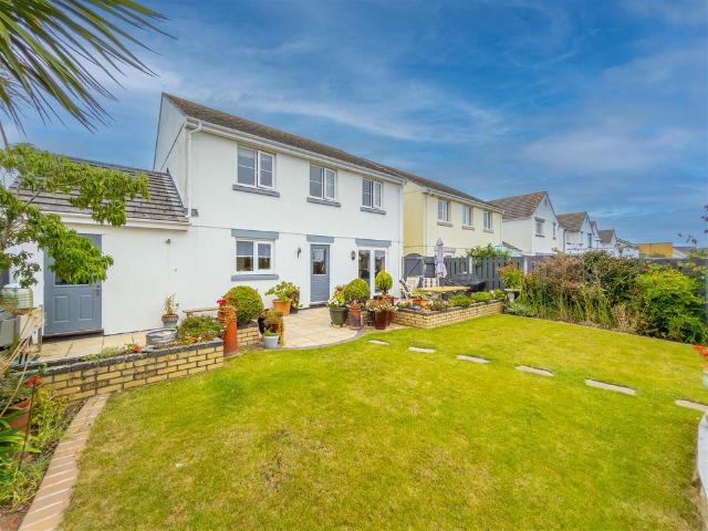 House for sale in Helston, Cornwall