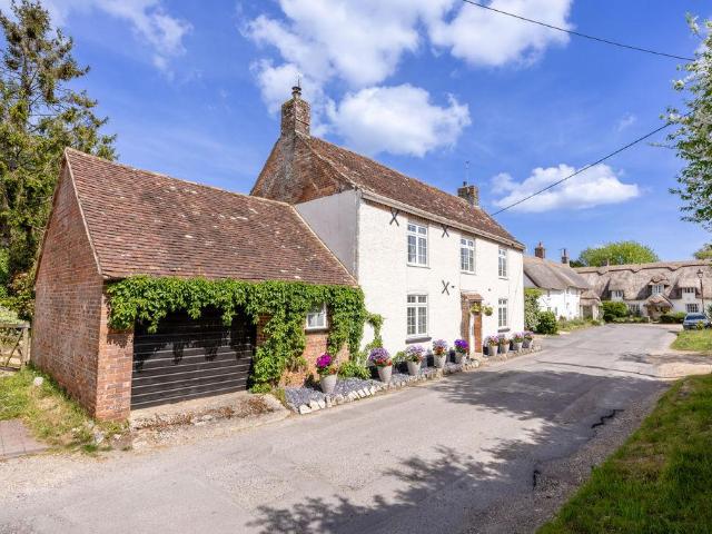 House for sale in Bere Regis, East Dorset
