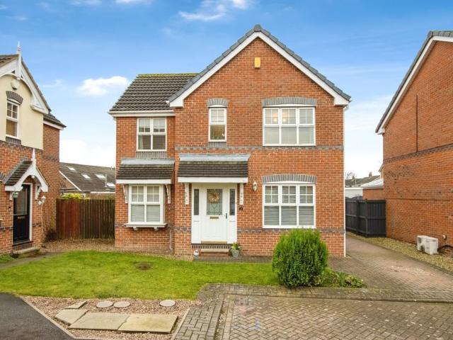 House for sale in Durkar, West Yorkshire