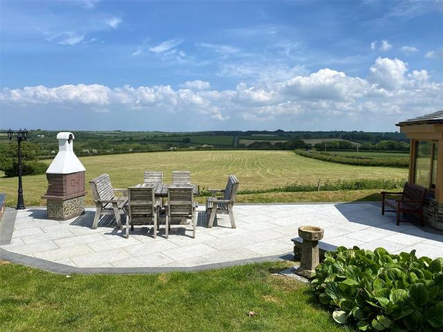 House for sale in Jacobstow, Cornwall