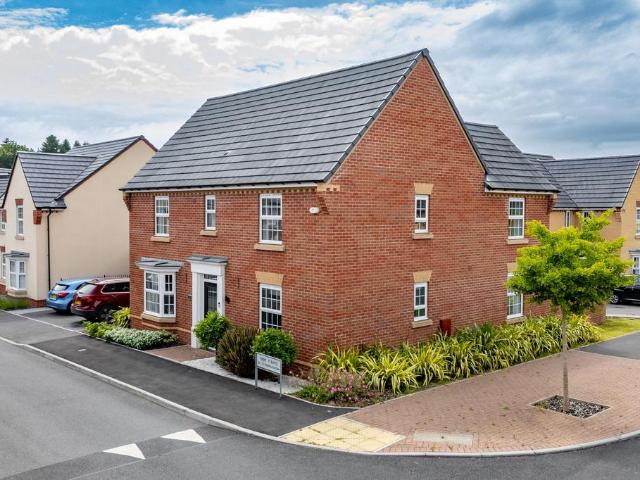 House for sale in Falcon Lodge, Wales