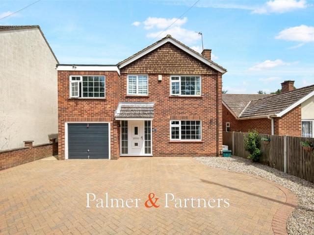 House for sale in Highwoods, Fordham Heath