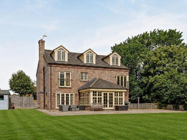 House for sale in Holt, Wales