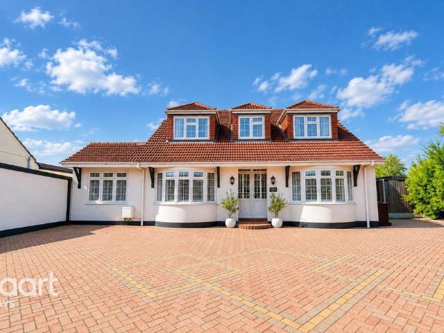 House for sale in West Horndon, Brentwood