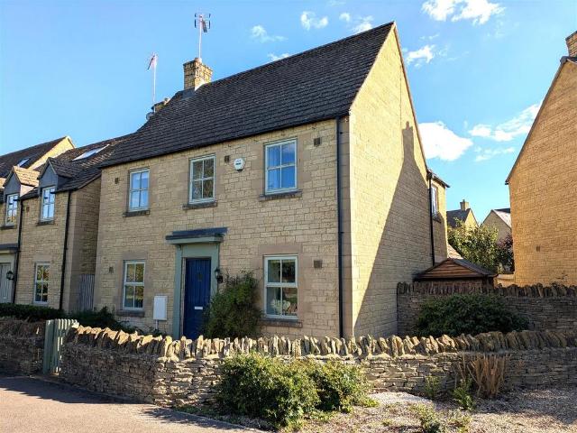 House for sale in Fossebridge, Gloucestershire