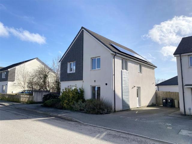 House for sale in Launceston, Cornwall