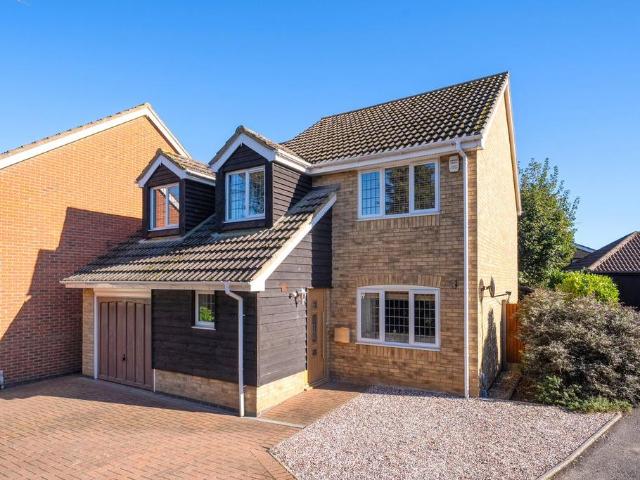 House for sale in Flitwick, Central Bedfordshire