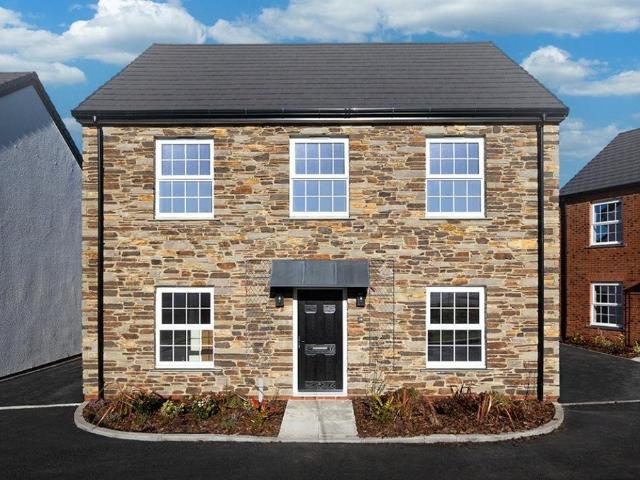 House for sale in Kilkhampton, Cornwall