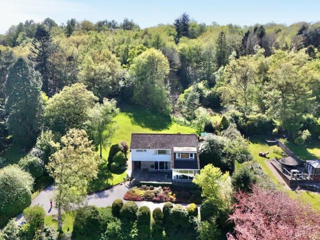 House for sale in Cheadle, Kingsley Moor
