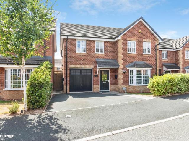 House for sale in The Hem, Shropshire