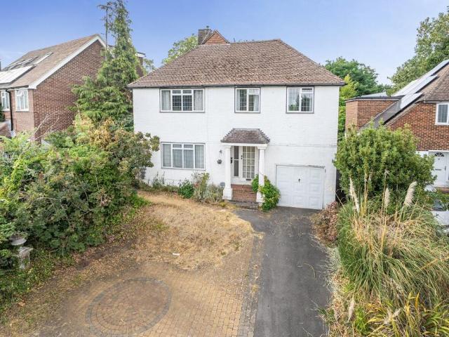 House for sale in Farnborough, Hampshire
