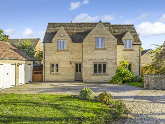 House for sale in Fossebridge, Gloucestershire