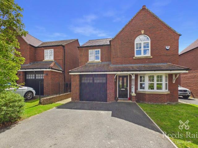 House for sale in Lea, Higher Bartle