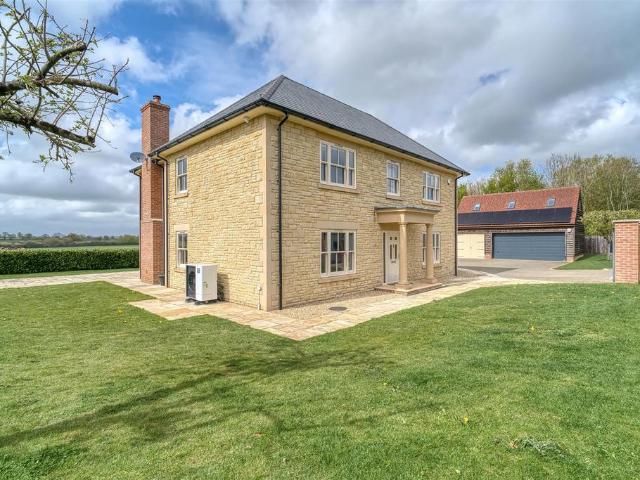 House for sale in Sturminster Newton, Bagber