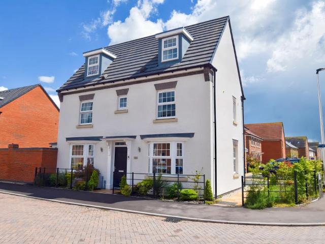 House for sale in Market Drayton, Shropshire
