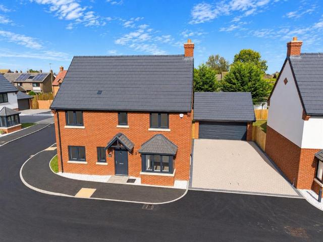 House for sale in Cross End, Thurleigh