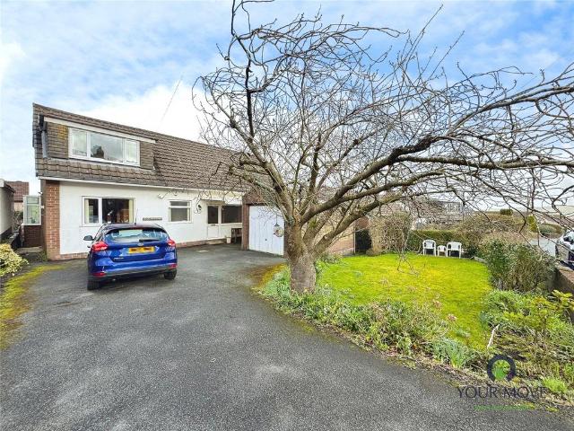 House for sale in Knowle Fold, Darwen