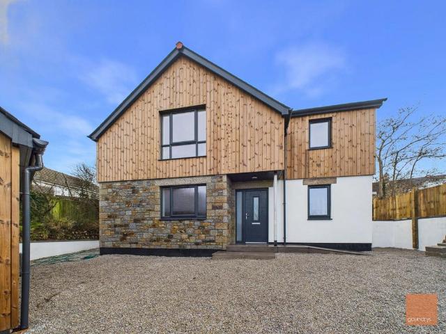 House for sale in Mount Hawke, Cornwall