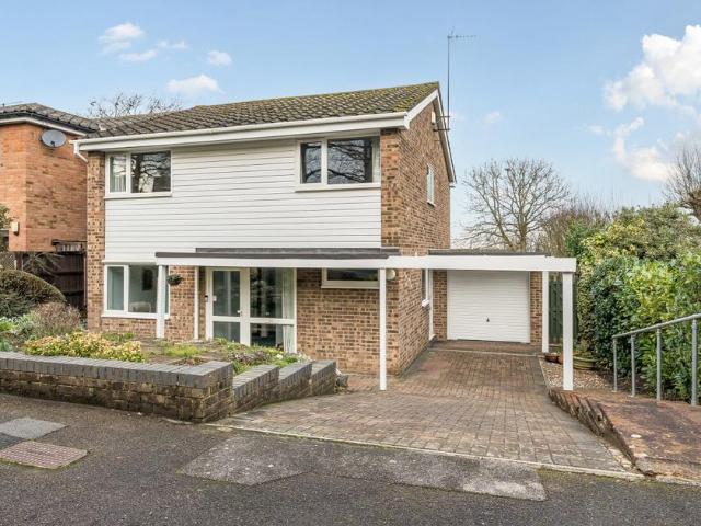 House for sale in Dedworth, Windsor