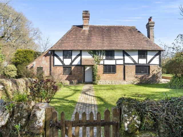 House for sale in Gallypot Street, Cross In Hand