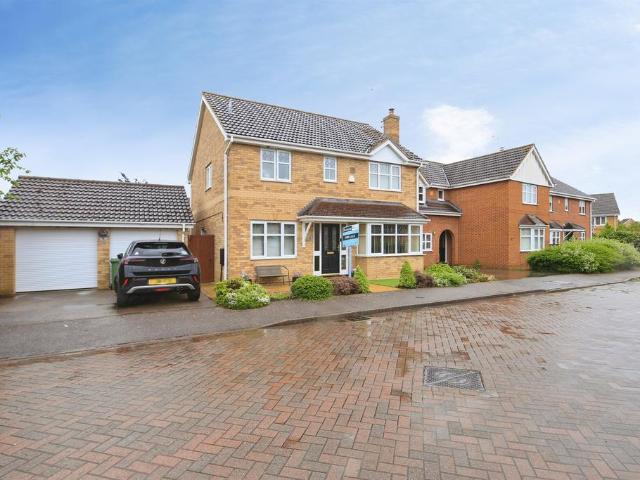 House for sale in Yaxley, Huntingdon