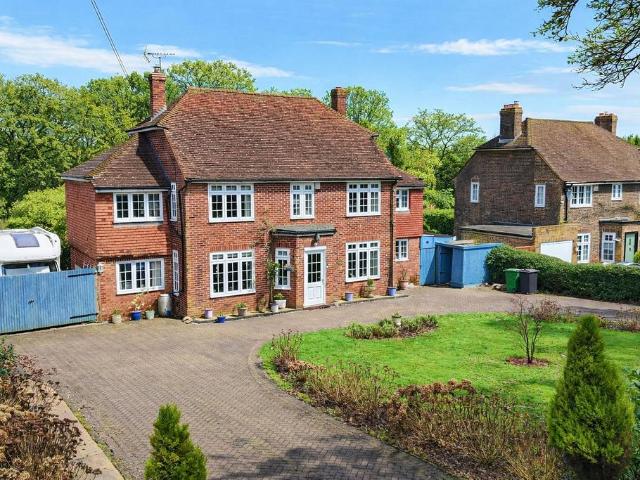 House for sale in Baldslow, Heathlands