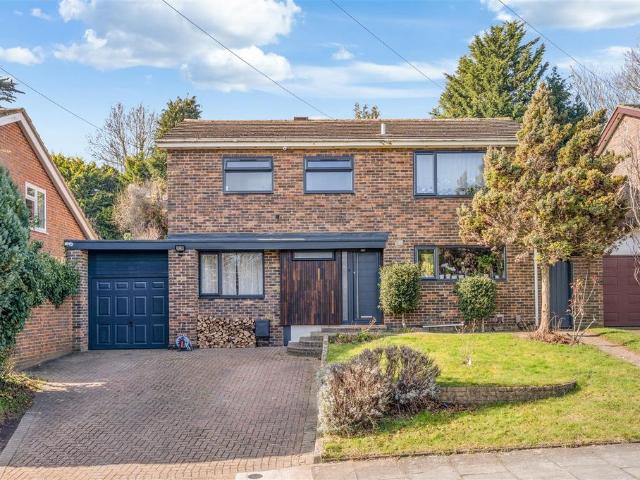 House for sale in Tattenham Corner, Red Hill