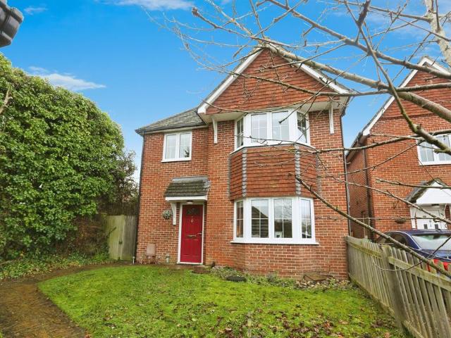 House for sale in Waltham Chase, Hampshire