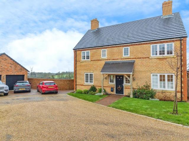 House for sale in Great Horwood