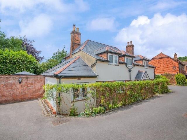 House for sale in Horton Heath, Helford