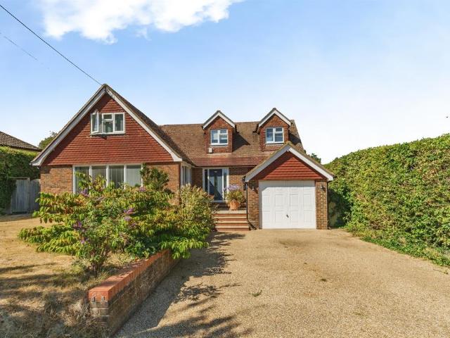 House for sale in Fairlight, Rother