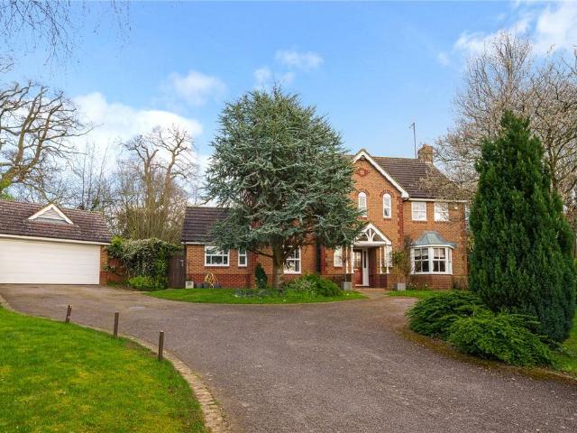 House for sale in Northampton, Northamptonshire