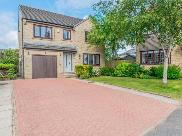 House for sale in Idle, West Yorkshire