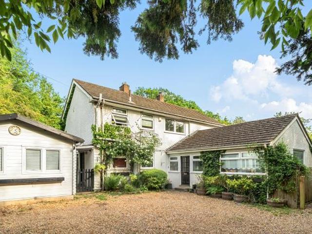 House for sale in Chesham