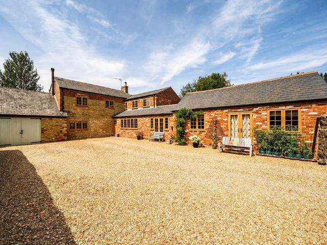House for sale in Aynho, Northamptonshire