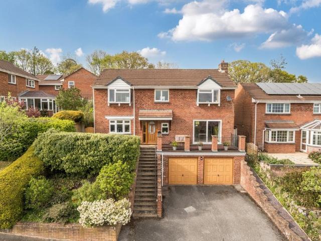 House for sale in Watergate, Devon