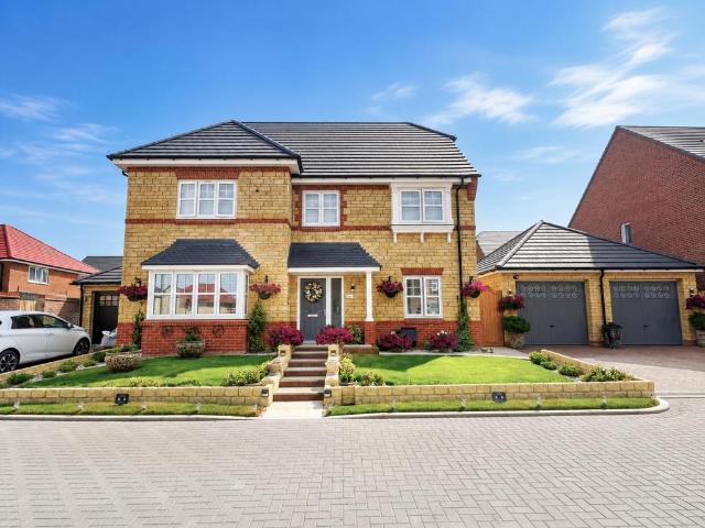 House for sale in Great Faringdon, Dromore