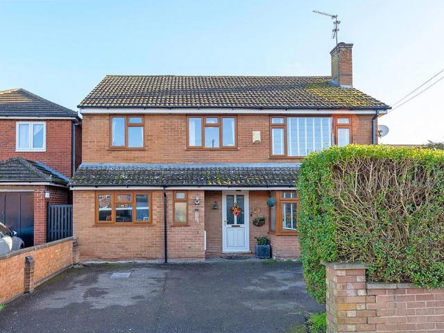 House for sale in Higham Ferrers