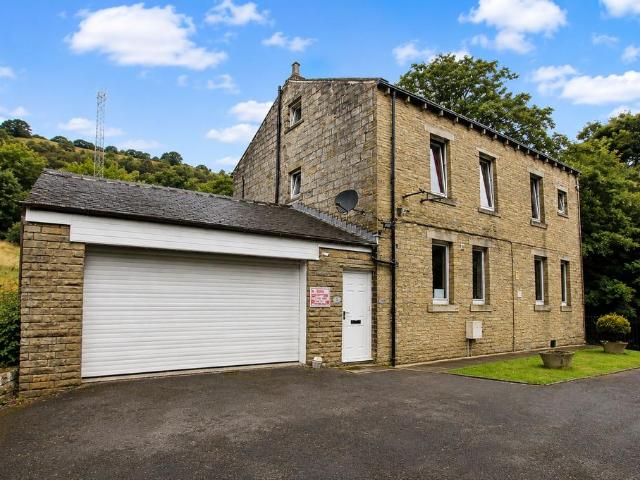House for sale in Cornholme, Todmorden