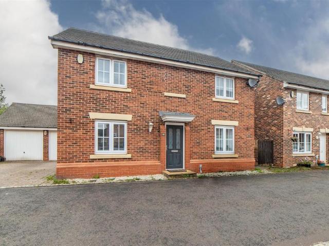 House for sale in North Gosforth, Hazlerigg