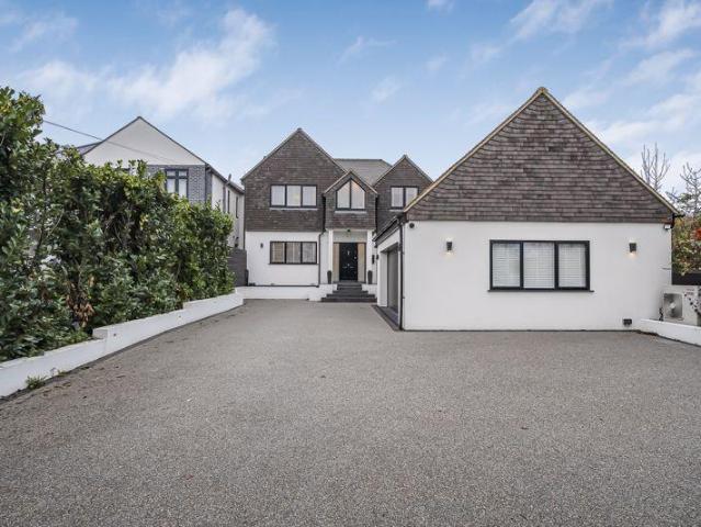 House for sale in Monks Orchard, Kent