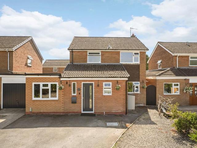 House for sale in Yelvertoft